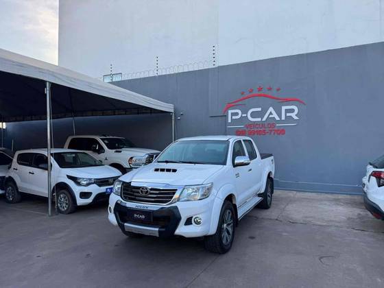 TOYOTA HILUX 3.0 SRV TOP 4X4 CD 16V TURBO INTERCOOLER DIESEL 4P AUTOMÁTICO